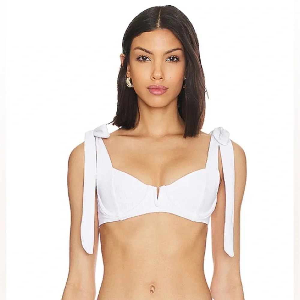 Beach riot Blair bikini top bow on shoulder size xs